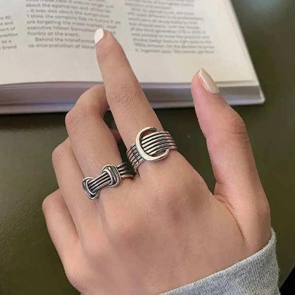 Minimalist 925 Sterling Silver Buckle Belt Ring Silver Vintage Geometric Ring - Picture 2 of 5